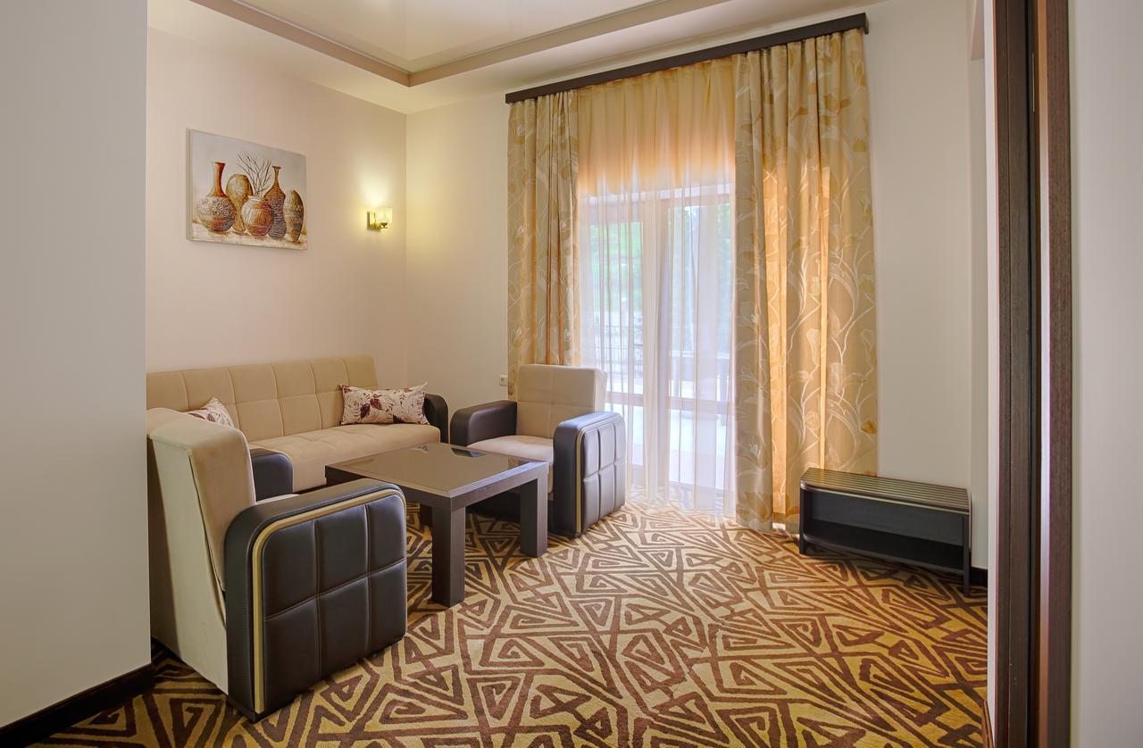 Aghveran Ararat Resort Hotel Arzakan Luaran gambar
