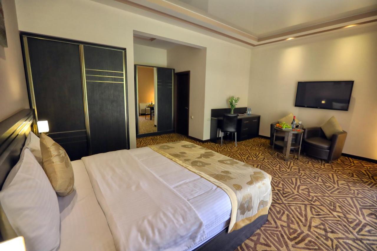 Aghveran Ararat Resort Hotel Arzakan Luaran gambar