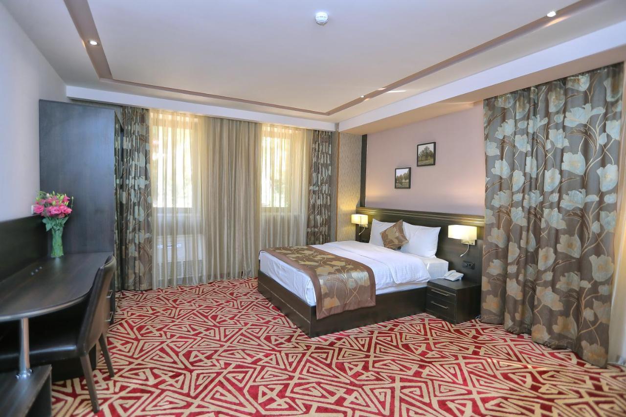 Aghveran Ararat Resort Hotel Arzakan Luaran gambar